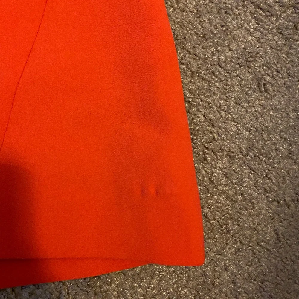 NWT Alice + Olivia Lilia Crossover Mini Skirt - Picture 7 of 8